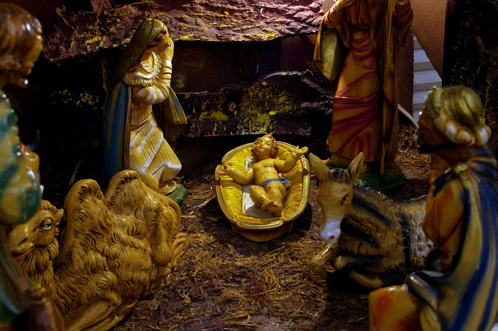 manger scene at the inn